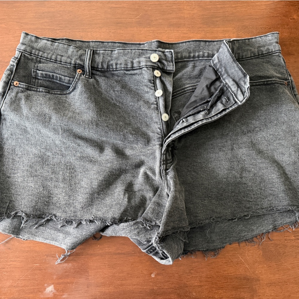 Washed Black Denim Button-Up Shorte